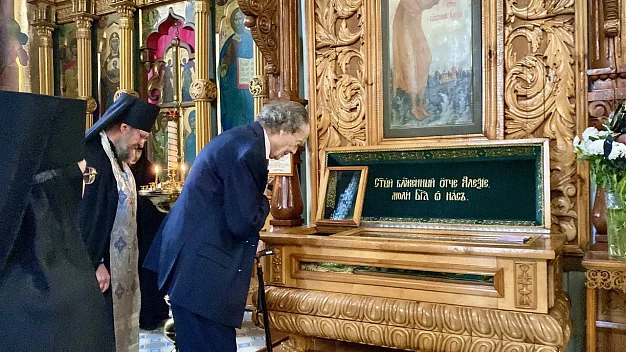 Граф Шереметев встретился с митрополитом Иосифом и посетил Введенский монастырь